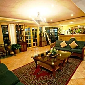 https://villa-margarita-hotel.davao-hotels.com
